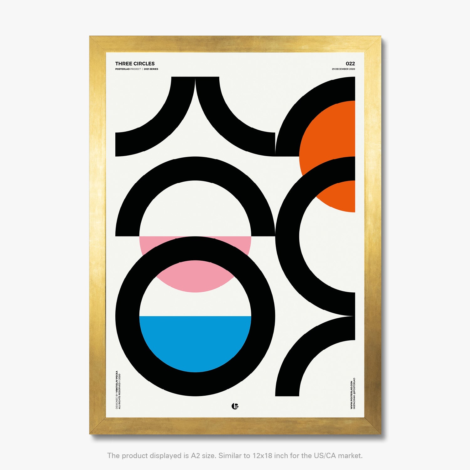 Three Circles Glass Wall Art Decor with Gold Frame and Abstract Design