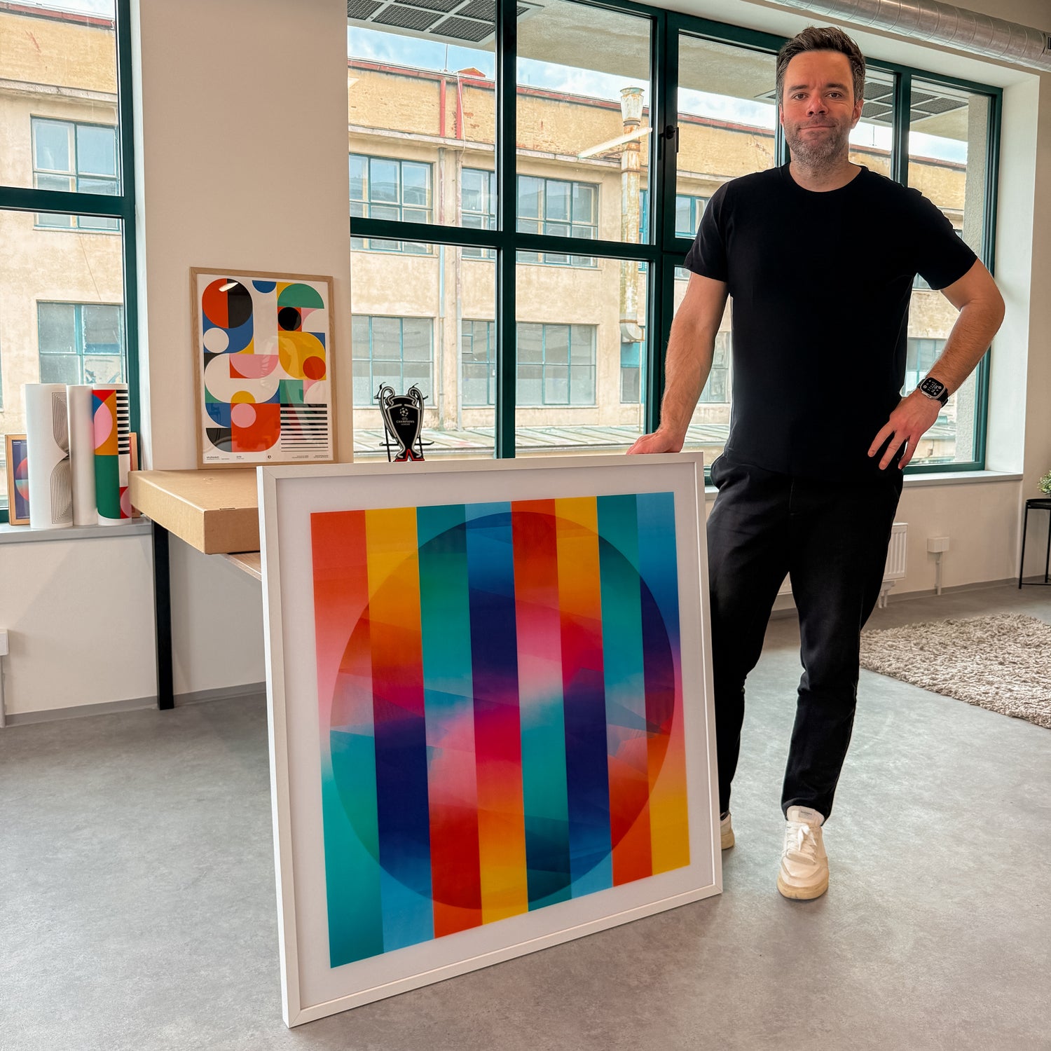 100x100 cm lenticular print in white wooden frame